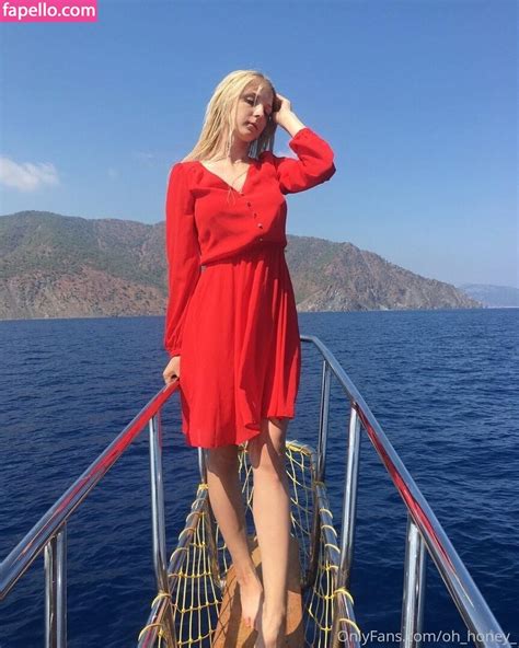 Oh Honey Snezhana Dollyypocket Nude Leaked OnlyFans Photo