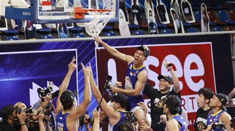 Kalahkan Pelita Jaya Satria Muda Pastikan Titel Juara Ibl Ragam