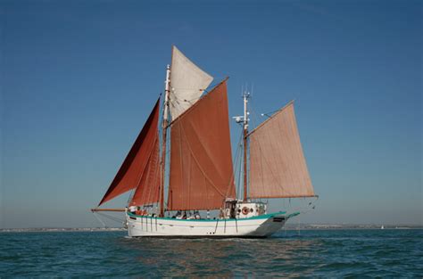 Le retour de la goélette Tara Embarquements sur bateaux traditionnels