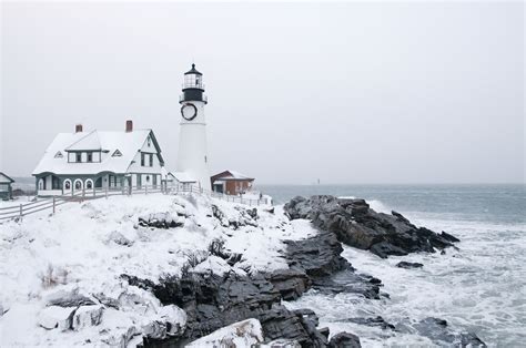 Tracey Masons Studio Portland Head Light In The Blizzard