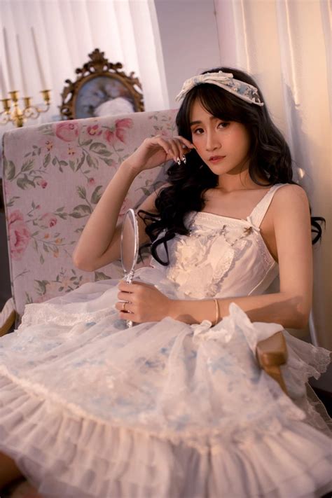 Hot Girl Xinh P C Nhi U L T Theo D I Nh T Tr N Tiktok N M