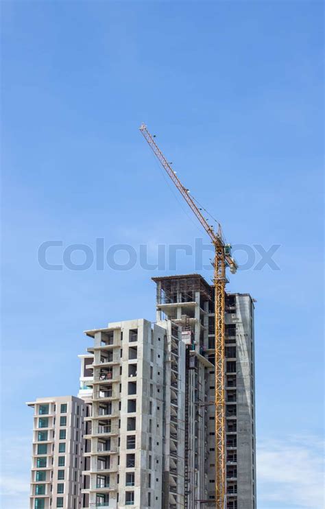 Gebäude im Bau | Stock Bild | Colourbox