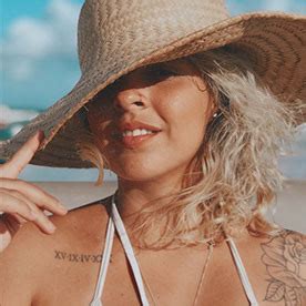 5 Hot Sexy Nathalia Rocha Bikini Pics