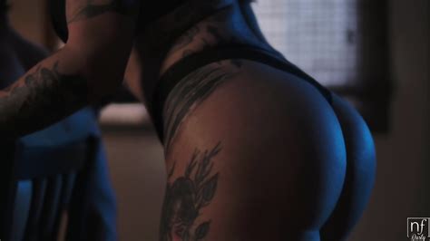 Fucking Hot Inked Slut Jessie Lee