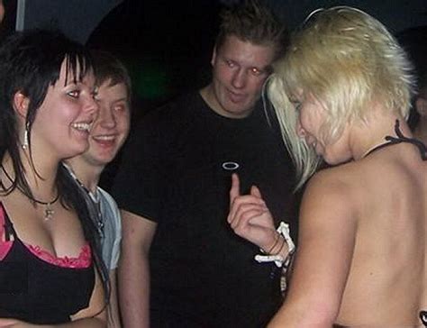 The Amazing Strip Show 6C5D425 Porn Pic