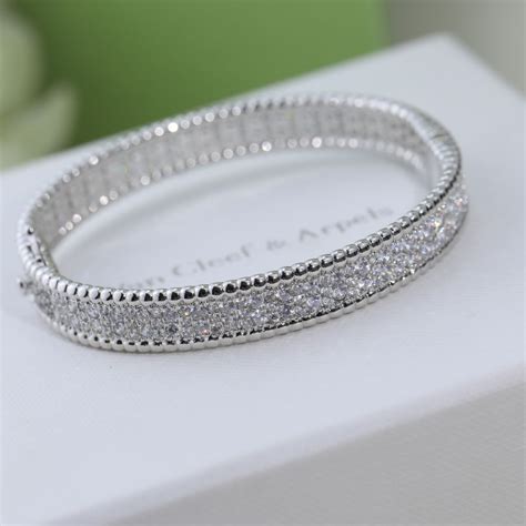 Van Cleef & Arpels Браслет - купить с доставкой по выгодным ценам в ...