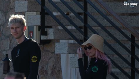 Megan Fox Shows Off Her Sexy Tits In A Pink Bikini In Mexico Photos PinayFlixx Mega Leaks