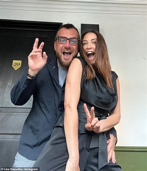 Lisa Snowdon shows off her jaw dropping figure in green bikini on Mallorca trip with fiancé