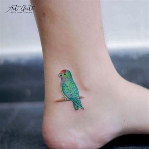 Tatuaje Loro Verde Por Luciana Periard Art Efeito Tatuajes Para Mujeres Tatuaje De Loro