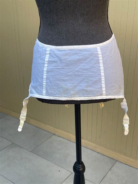 S Garter Belt Vintage Lingerie Girdle Suspender Be Gem