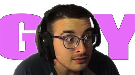 Un RAGAZZO SCOPRE DI ESSERE GAY In LIVE YouTube