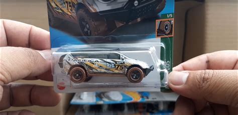 Inside The Hot Wheels Case D New Super Treasure Hunt Is An Electric Hypercar Autoevolution