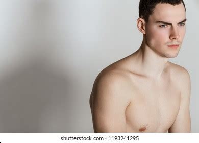 Muscular Athlete Bodybuilder Man Naked Torso Stock Photo Shutterstock