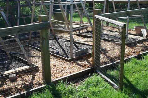 Garden Fence Plans Easy To Build Functional And Inexpensive Garden
