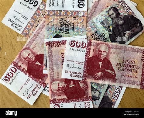 Icelandic Currency Money 1000 Kronur Hi Res Stock Photography And