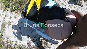 Eu E Meu Amigo Transamos No Meio Da Praia De Nudismo Interracial Xvideos