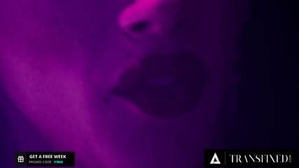 TRANSFIXED Cabaret Trans Owner Ariel Demure Devours New Lead Singer Brooklyn Gray S Pussy On