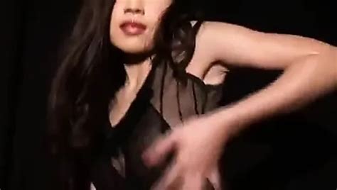 Very Sexy Thai Girl Dancing Getting Naked Xhamster