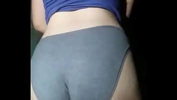 Il se déshabille pour moi XVIDEOS