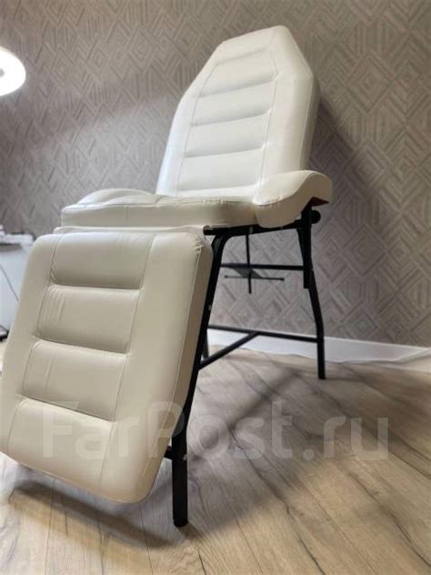 Косметологическая кушетка (кресло), новый, в наличии. Цена: 15 000₽ во ...