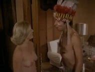 Naked Mar A Salerno In La Vendedora De Ropa Interior