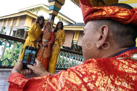 Wisata Istana Maimun Kesultanan Deli Antara Foto