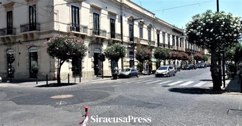 Siracusa Riapre Al Transito Veicolare Il Tratto Di Corso Umberto