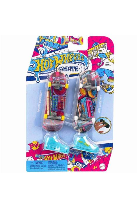 HOT WHEELS Hxl17 Skate Retro Temalı Ikili Parmak Kaykay Ve Ayakkabı Paketi Fabbatoys Fiyatı