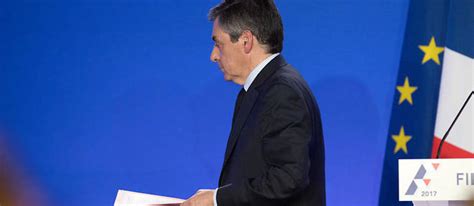 Barom Tre Ipsos La Descente Aux Enfers De Fillon