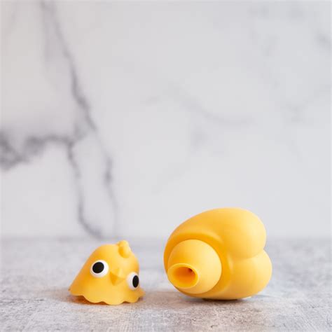 24 Weird Sex Toys That Look Questionable But Work Really Well