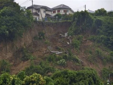 Japan S Weather Officials Warn Of Landslides In Ishikawa After