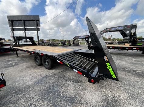 New 2024 Load Trail 102 X25 14K LOW PRO W MAX RAMPS Gooseneck Flat Bed