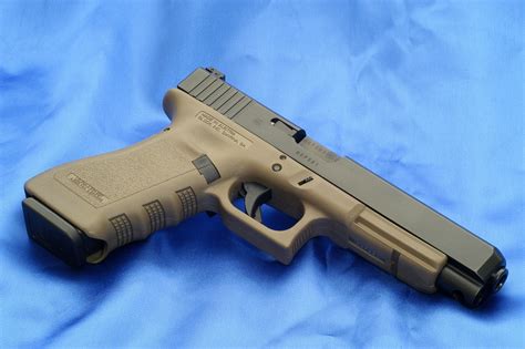 HD Glock Pistol Wallpaper