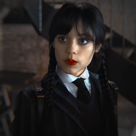 wednesday addams | Wednesday addams, Jenna ortega, Addams family