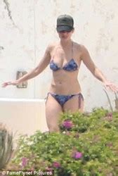 Minka Kelly Wearing A Bikini In Cabo San Lucas Mexico Lq Tag Phun Org Forum
