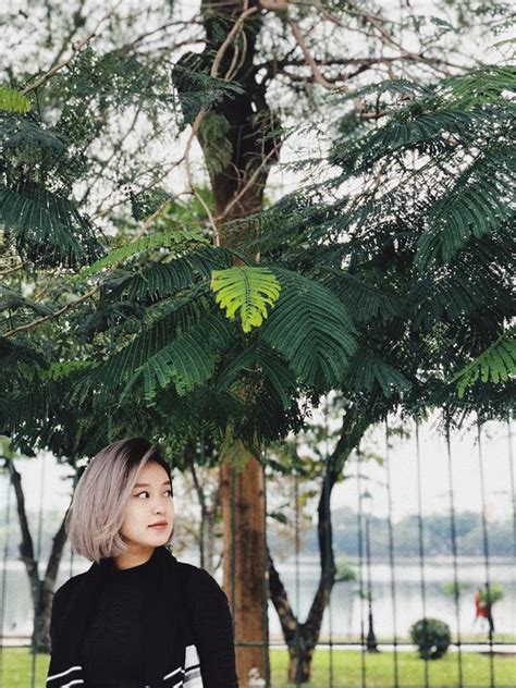 Đúng là cựu hot girl đời đầu vác bụng bầu xuống phố mà Mi Vân vẫn xinh đẹp nức lòng như thế này