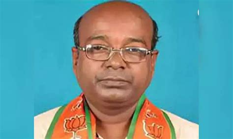 Tripura Election Official Cautions Bjp Mla For Misbehaving With Poll