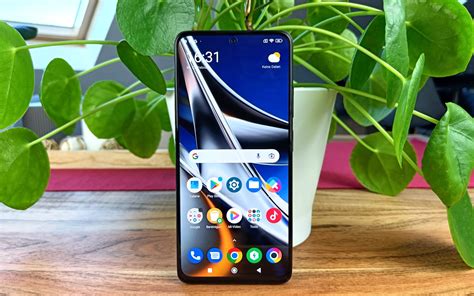 Recenze POCO X4 Pro 5G - Nový král smartphonů střední třídy?!
