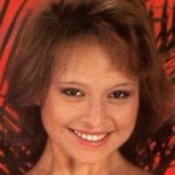 Regine Bardot Babe Page Watch This Pornstar On FreeOnes