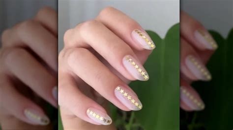 35 Stunning Nude Chrome Nails Guide To Elegant Nail Art