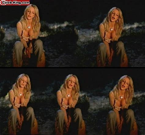 Hot Celebrity Britney Spears Showing Off Her Sexy Boobs Porn Pictures XXX Photos Sex Images