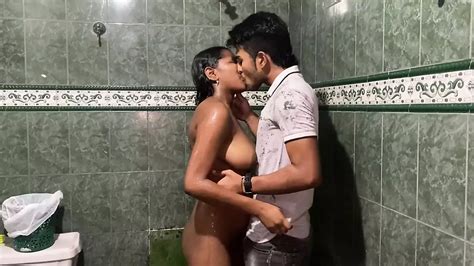 I Fuck My Cousin S Pussy When She Goes To The Shower Amateur Amateur Porn Xhamster
