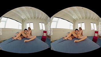 Yanks Amateur Babes Olive Gets Verronica Off XVIDEOS