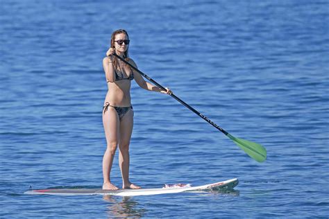 Olivia Wilde In Bikini At The Beach In Maui Lacelebs Co