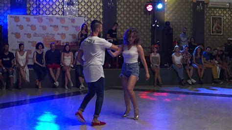 SD2017 - Представление инструкторов - Курикша Роман и Галай Ирина - YouTube