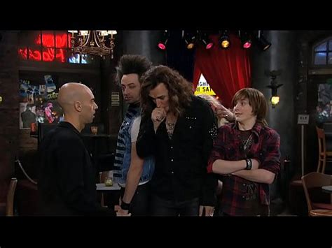 Uma Banda Lá em Casa UBLC S01E18 Izzy Gonna Sing XVIDEOS