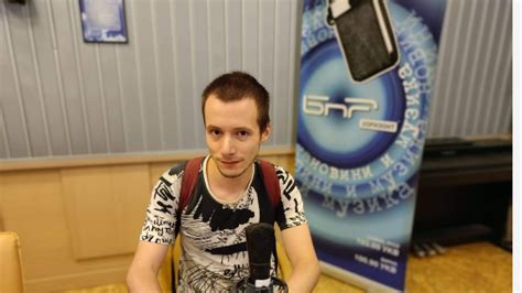 Алекс Стоцки: Документът, който ми издаде Агенцията за бежанците ...