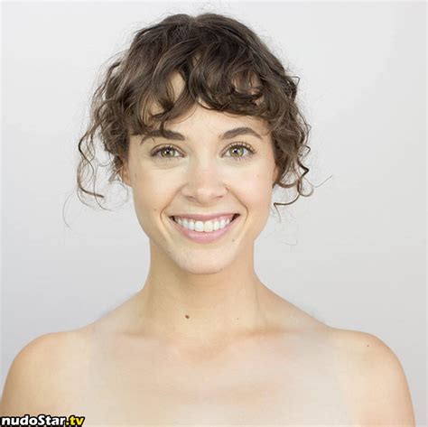 Natalie Gold Goldnatalie Nattiegold Nude OnlyFans Photo 1 Nudostar TV