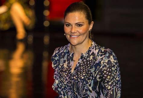 Кронпринцесса Виктория на вручении премии памяти Астрид Линдгрен: ru ...