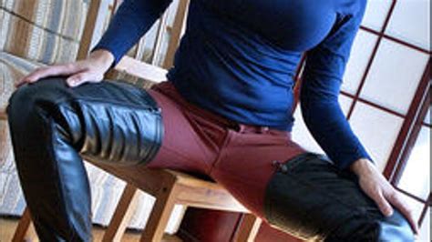 Nadia And Two Pairs Of SEXY Giaro Boots HD Mp4 Hot Legs And Sexy Heels Clips4sale